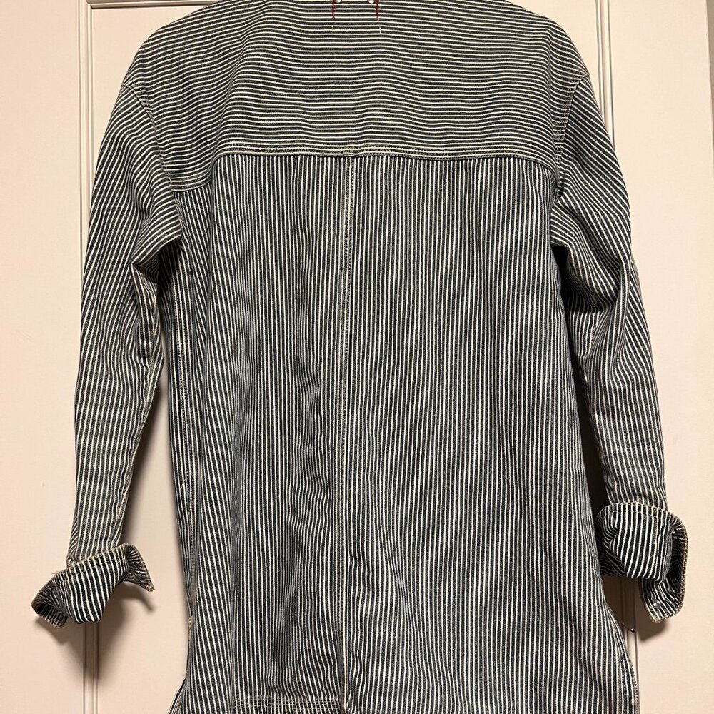 BDG Hickory Stripe Drill Chore Jacket Womens Medium Blue White Railroad - Picture 2 of 4